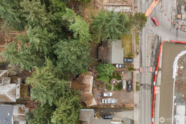 14552 5th Avenue NE, Shoreline, WA 98155