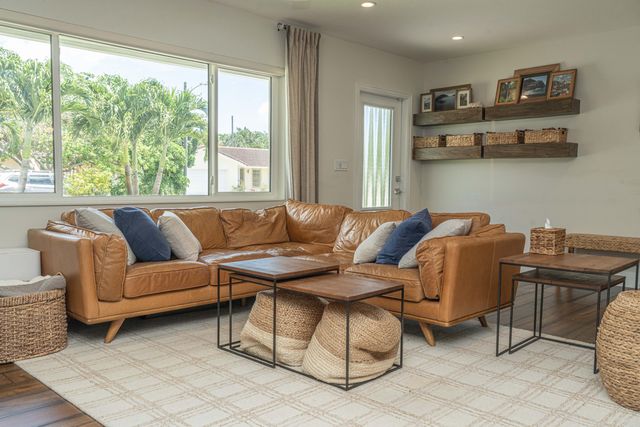 1058 NW 6th Drive, Boca Raton, FL 33486