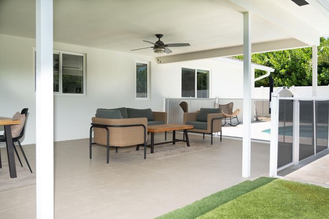 1058 NW 6th Drive, Boca Raton, FL 33486