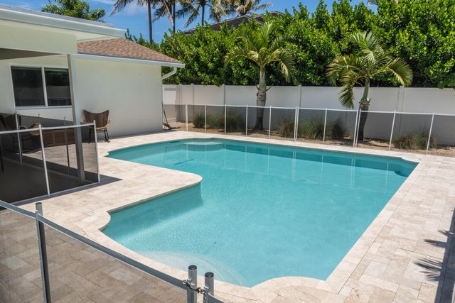 1058 NW 6th Drive, Boca Raton, FL 33486