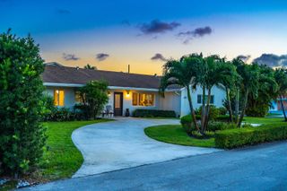 1058 NW 6th Drive, Boca Raton, FL 33486