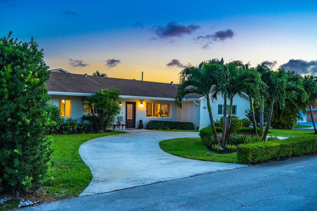 1058 NW 6th Drive, Boca Raton, FL 33486