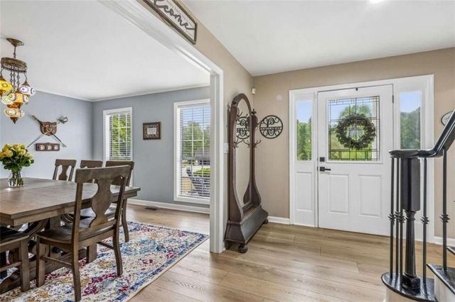 32 Quail Run, Hoschton, GA 30548