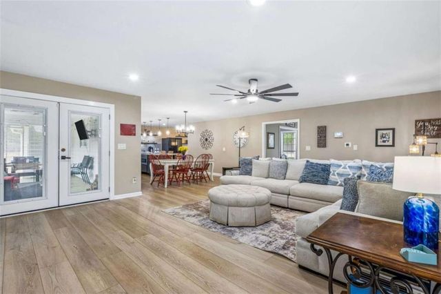 32 Quail Run, Hoschton, GA 30548