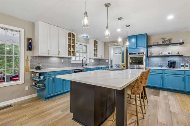 32 Quail Run, Hoschton, GA 30548