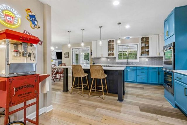32 Quail Run, Hoschton, GA 30548