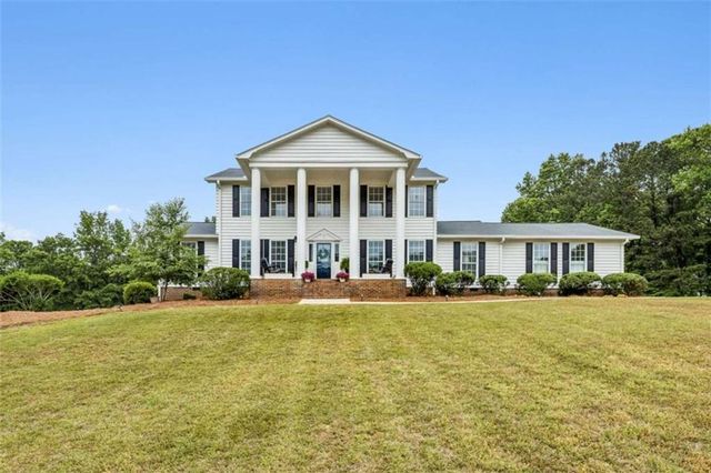 32 Quail Run, Hoschton, GA 30548