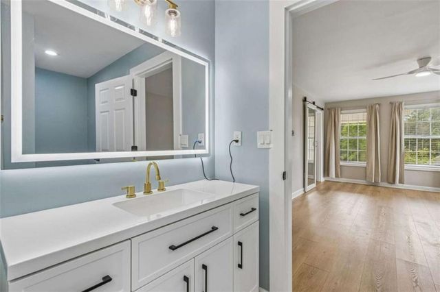 32 Quail Run, Hoschton, GA 30548