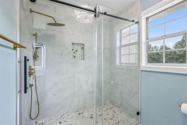 32 Quail Run, Hoschton, GA 30548