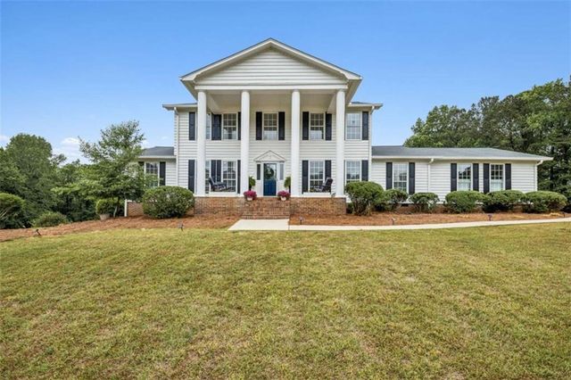 32 Quail Run, Hoschton, GA 30548