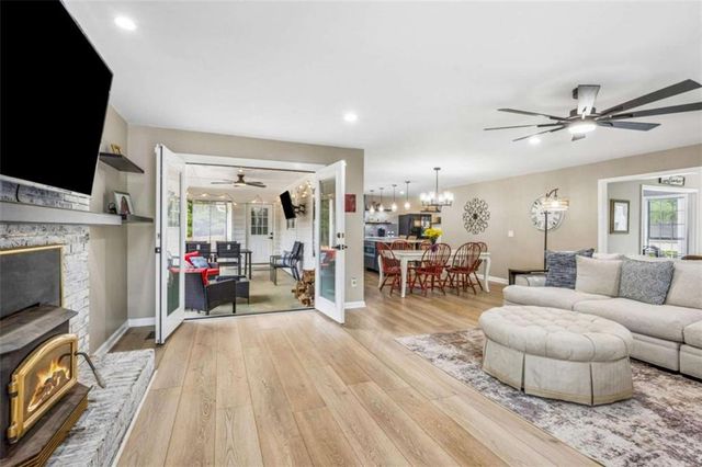 32 Quail Run, Hoschton, GA 30548