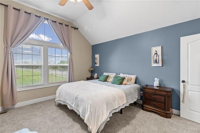 1501 Johnston Drive, Raymore, MO 64083