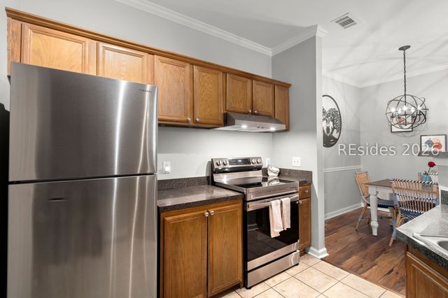 45 Sycamore Ave Apt 1116, Charleston, SC 29407