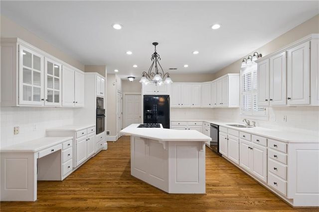 1700 Canterbury Pointe SE, Conyers, GA 30013