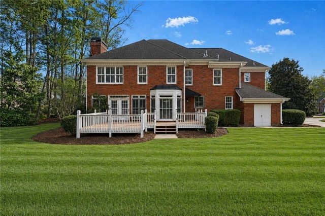 1700 Canterbury Pointe SE, Conyers, GA 30013