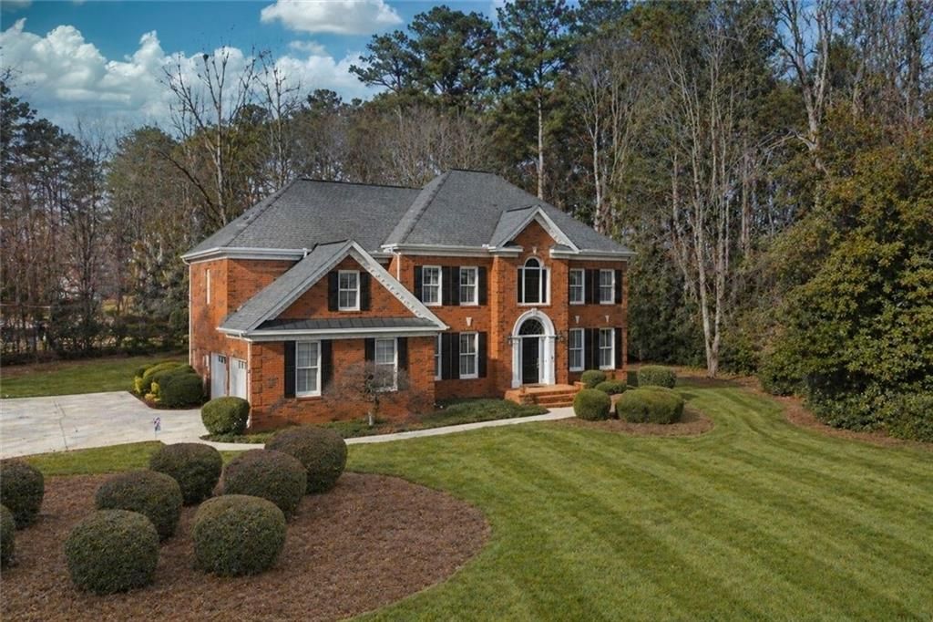 1700 Canterbury Pointe SE, Conyers, GA 30013