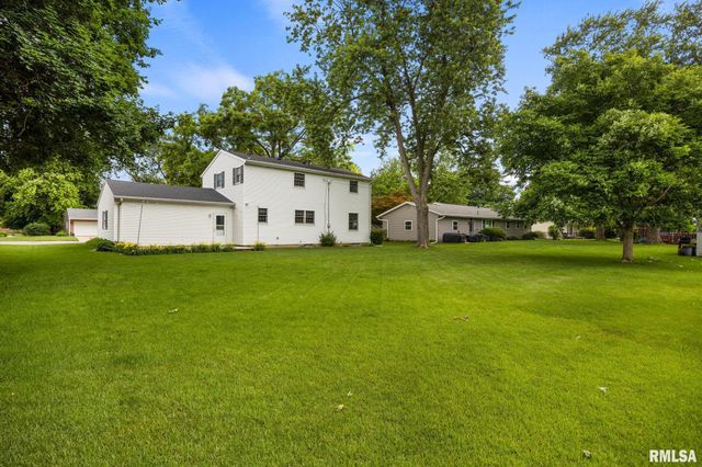 433 E FERNWOOD Street, Morton, IL 61550