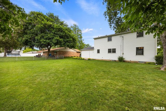 433 E FERNWOOD Street, Morton, IL 61550