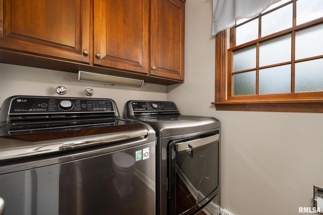 433 E FERNWOOD Street, Morton, IL 61550