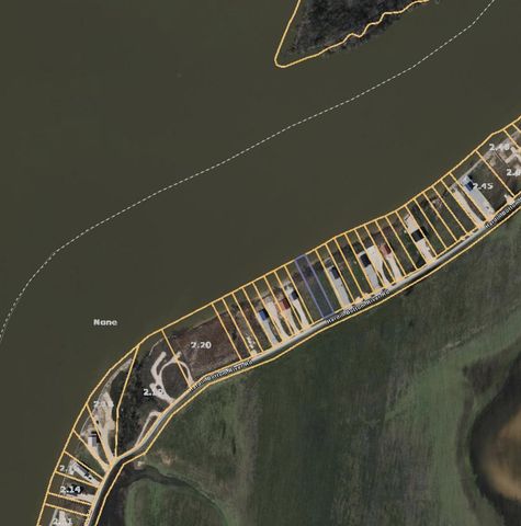 2563 Hardin Bottom River Rd, Clifton, TN 38425