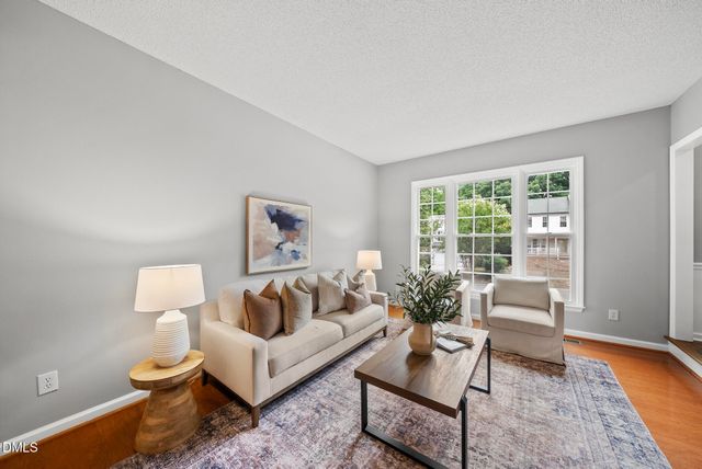 108 Woodshire Lane, Chapel Hill, NC 27514