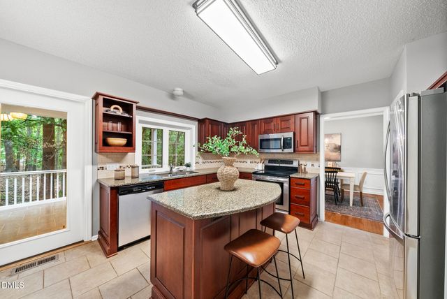 108 Woodshire Lane, Chapel Hill, NC 27514