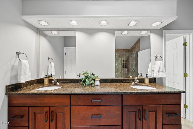 108 Woodshire Lane, Chapel Hill, NC 27514