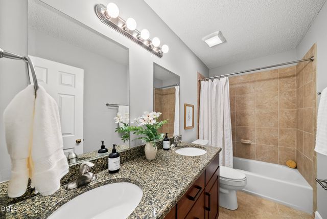 108 Woodshire Lane, Chapel Hill, NC 27514