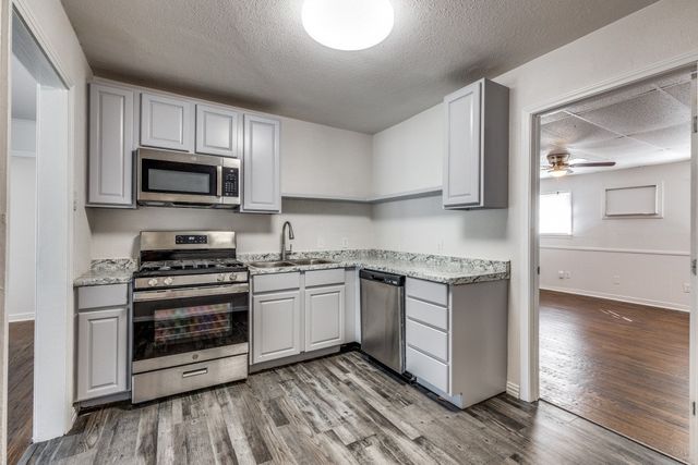 4256 Standish Road, Fort Worth, TX 76133