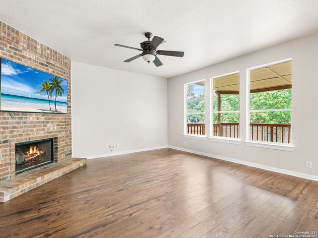 8019 Jalane Oaks, San Antonio, TX 78255