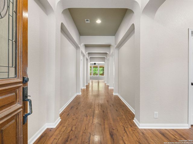 8019 Jalane Oaks, San Antonio, TX 78255