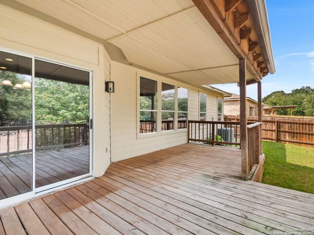 8019 Jalane Oaks, San Antonio, TX 78255