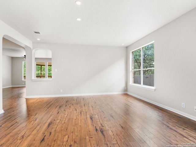 8019 Jalane Oaks, San Antonio, TX 78255