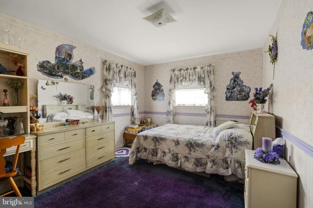 1041 SPRINGVILLE RD, East Earl, PA 17519