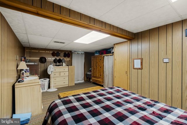 1041 SPRINGVILLE RD, East Earl, PA 17519