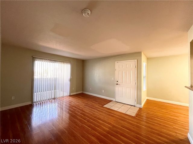 5055 West Hacienda Avenue 1202, Las Vegas, NV 89118