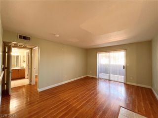 5055 West Hacienda Avenue 1202, Las Vegas, NV 89118