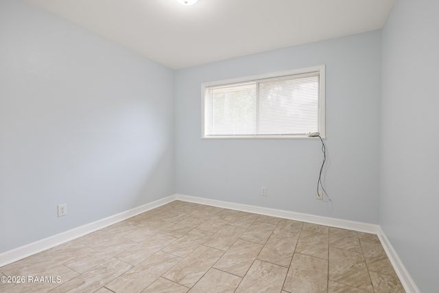 119 Gordon Crockett Drive, Lafayette, LA 70508