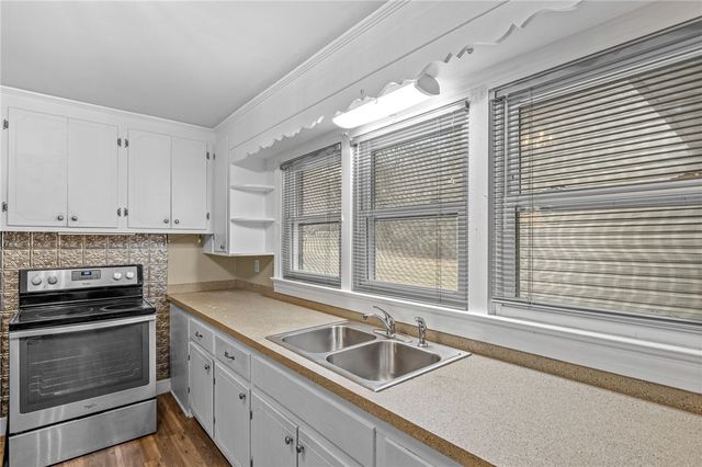 573 Mauldin Lake Road, Liberty, SC 29657