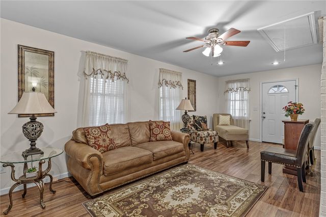 573 Mauldin Lake Road, Liberty, SC 29657