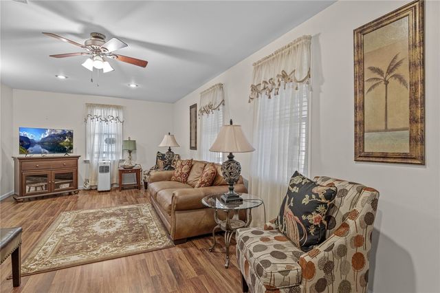 573 Mauldin Lake Road, Liberty, SC 29657