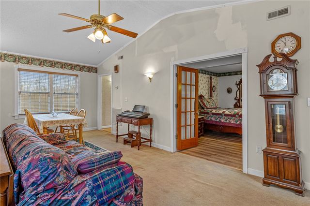 573 Mauldin Lake Road, Liberty, SC 29657