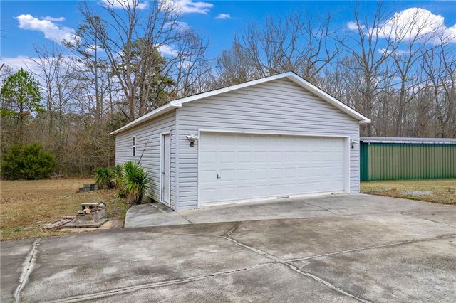 573 Mauldin Lake Road, Liberty, SC 29657