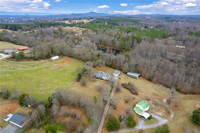 573 Mauldin Lake Road, Liberty, SC 29657