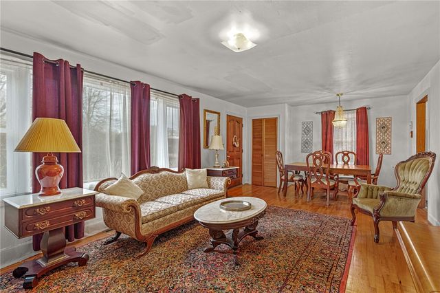 573 Mauldin Lake Road, Liberty, SC 29657