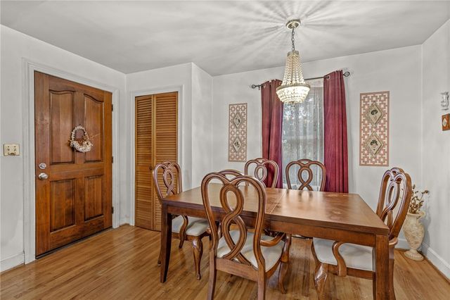 573 Mauldin Lake Road, Liberty, SC 29657