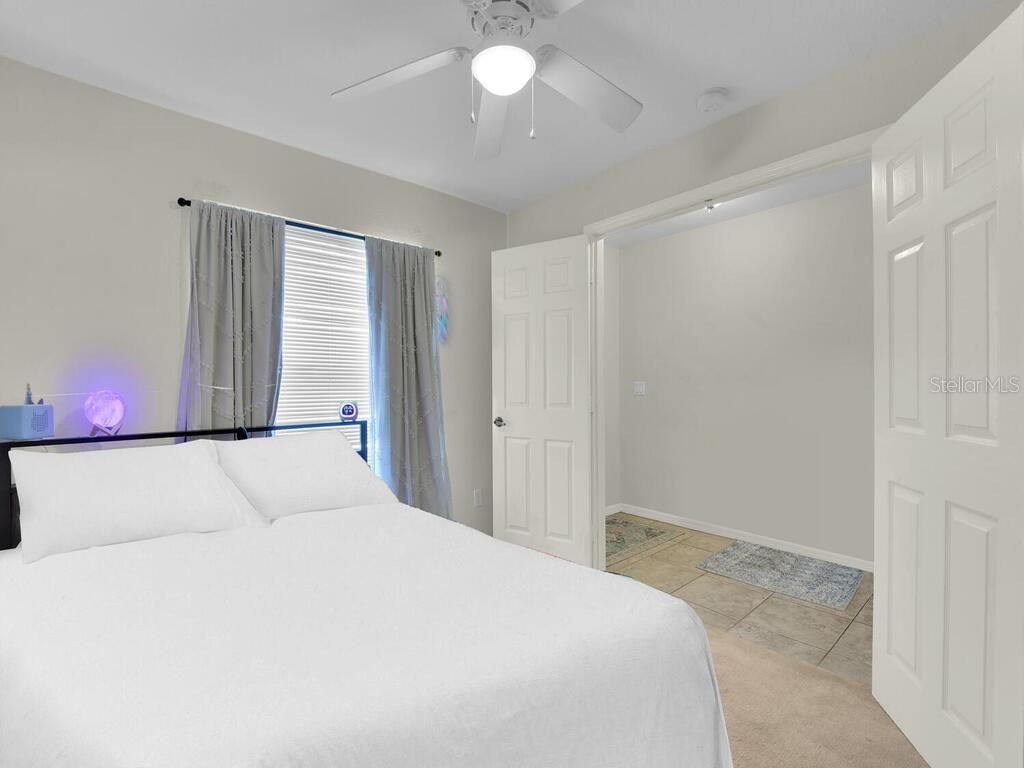 Image 14 of property listing at 1208/1210 SE 24TH AVENUE, Cape Coral, FL 33990