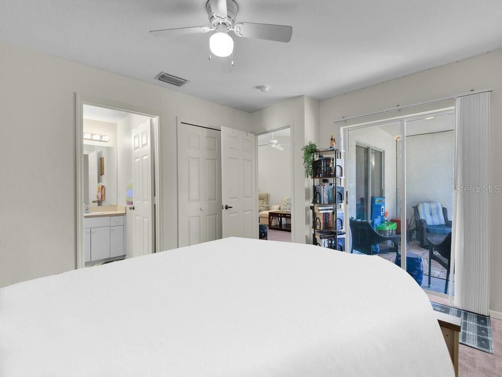 Image 32 of property listing at 1208/1210 SE 24TH AVENUE, Cape Coral, FL 33990