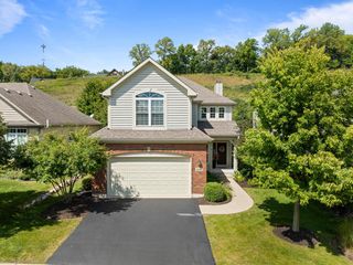 106 Lake Vista CIRCLE, Fontana, WI 53125