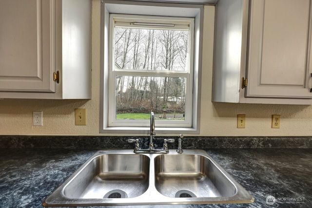 10606 Pacific Way, Long Beach, WA 98631